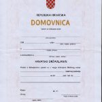 https://upload.wikimedia.org/wikipedia/commons/1/11/Domovnica_RH.JPG