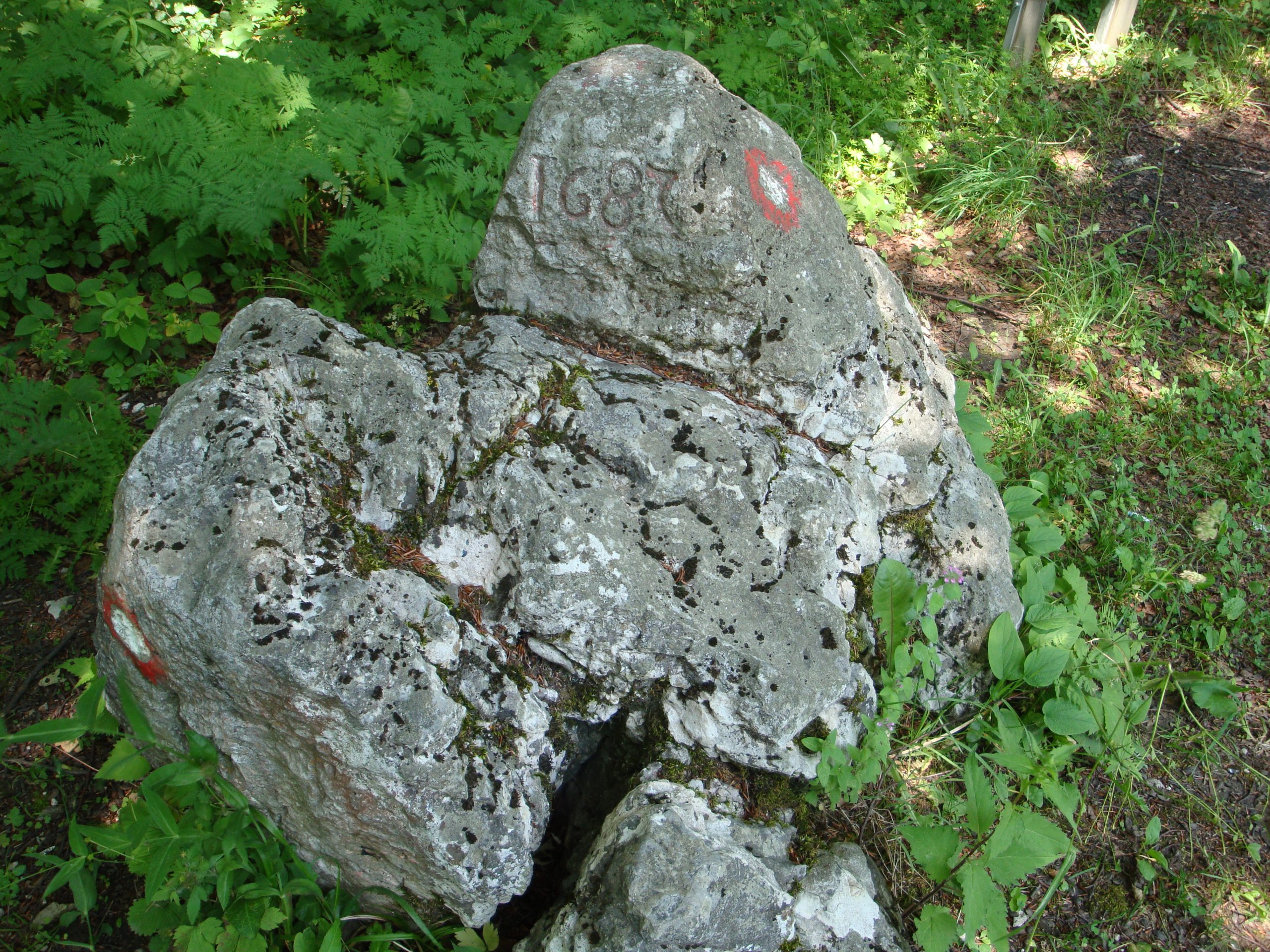 Image default