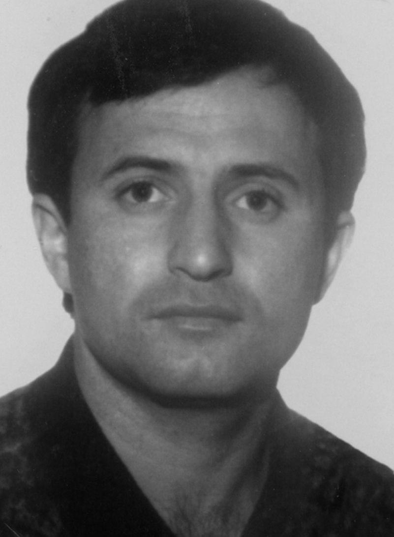 Image default
